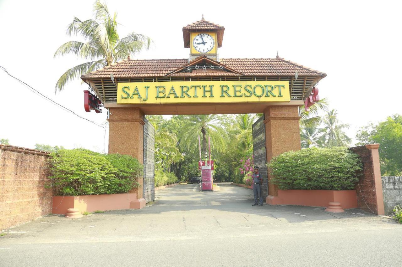 Saj Earth Resort & Convention Center , Kochi Nedumbassery Exteriör bild